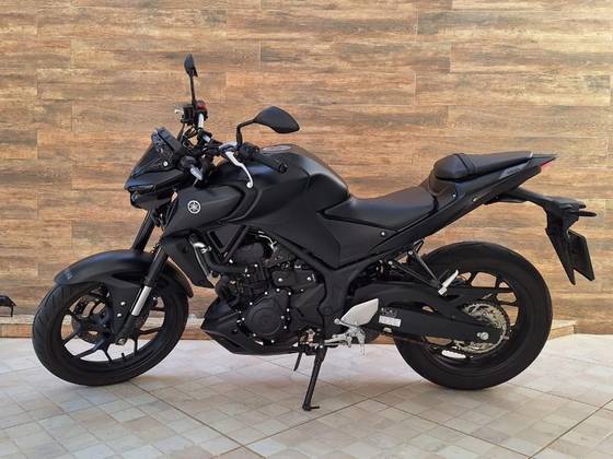 YAMAHA MT-03 ABS YAMAHA MT-03 ABS
